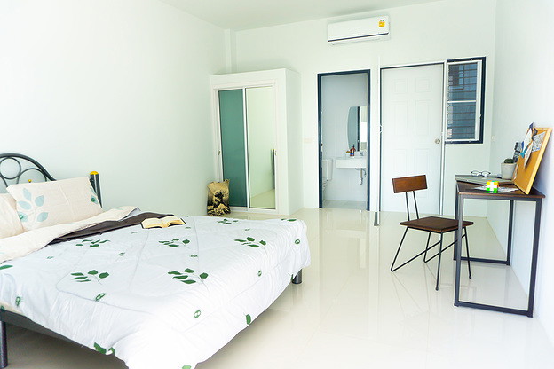 Condo — photo 4