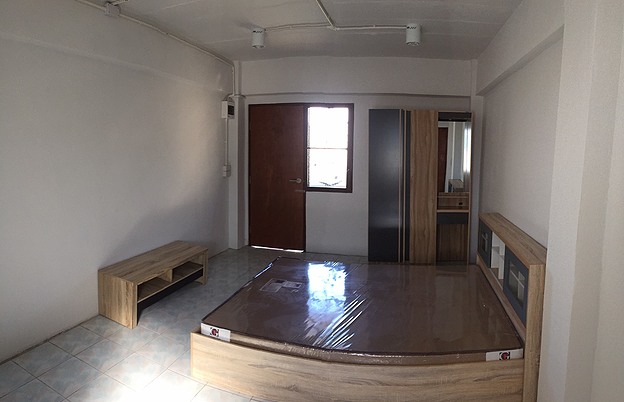 Condo — photo 2