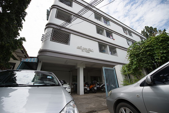 S.V. Place | Charan - Apartment for Rent
