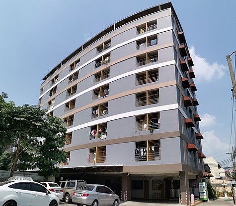 Condo · Huai Khwang, bangkok — photo 4