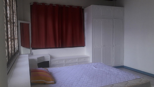 Condo · Huai Khwang, bangkok — photo 5
