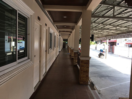Condo — photo 5