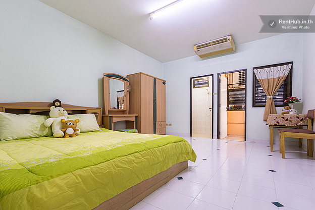 Condo · Wang Thonglang, bangkok — photo 3
