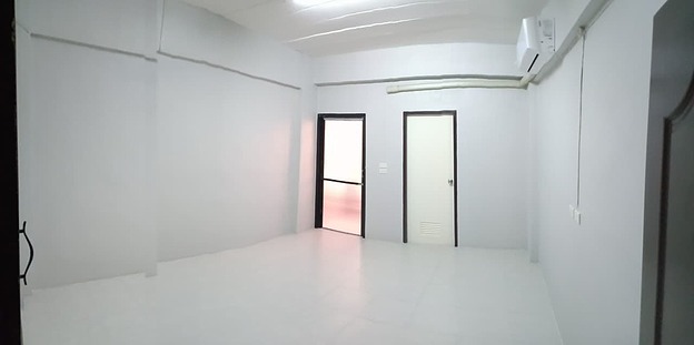 Condo — photo 2