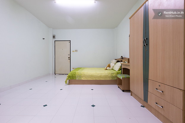 Condo · Wang Thonglang, bangkok — photo 2