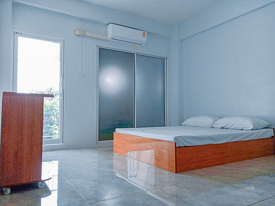 Condo · Bang Khun Thian, bangkok — photo 5
