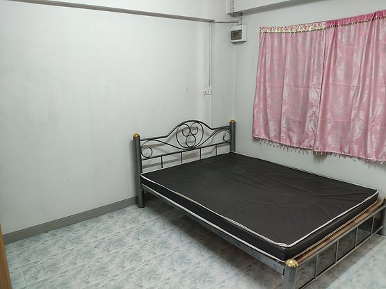 Condo · Bang Khun Thian, bangkok — photo 4