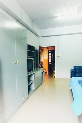 Condo — photo 4