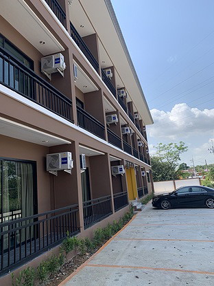 Condo — photo 1
