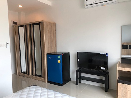 Condo — photo 3