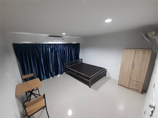 Condo — photo 1