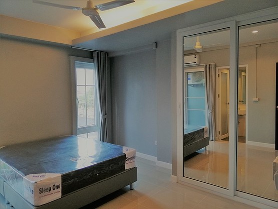 Condo — photo 5