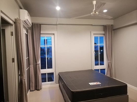 Condo — photo 3