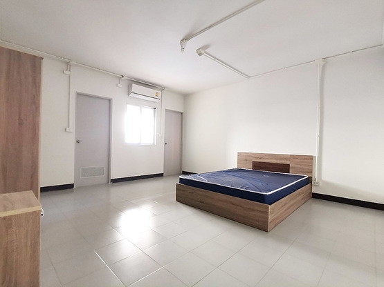 Condo · chon_buri — photo 4