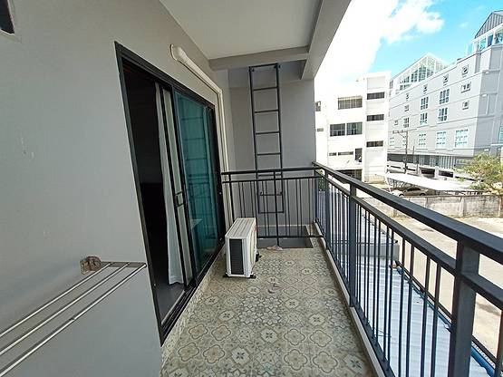 25 House — photo 5