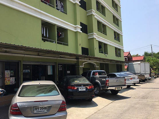 Condo · Mueang Samut Prakan — photo 2