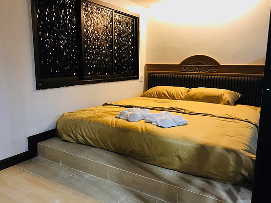 Condo — photo 2