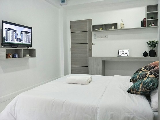 Condo · Mueang Nonthaburi — photo 5