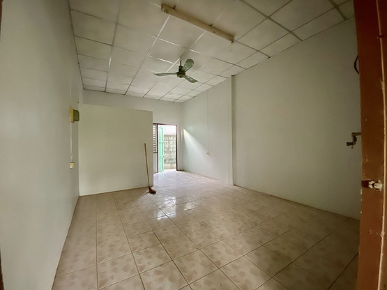 Condo — photo 4
