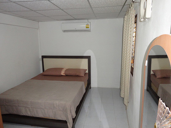 Condo · Sathon, bangkok — photo 2