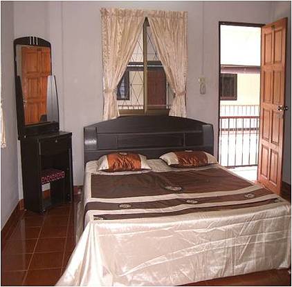 Condo — photo 2
