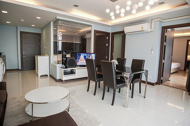 Condo · Watthana, bangkok — photo 2