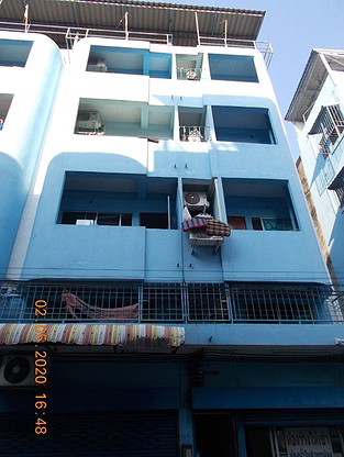 Condo · Khlong Toei, bangkok — photo 2
