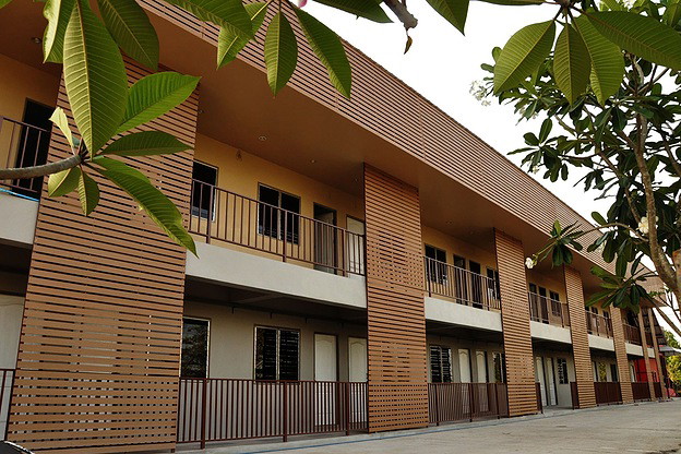 Condo — photo 2