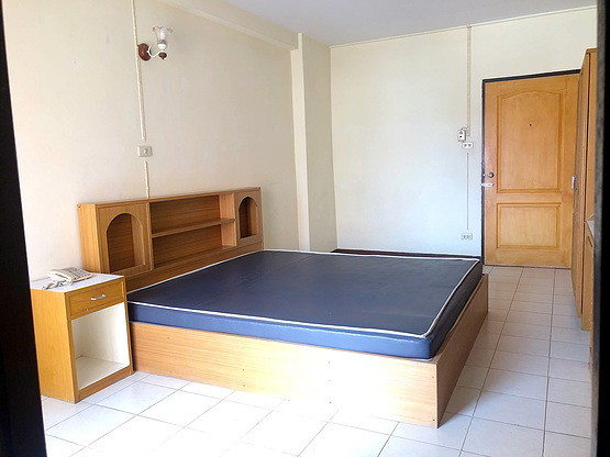 Condo — photo 5