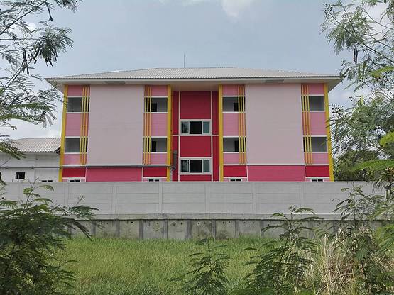 Condo — photo 2