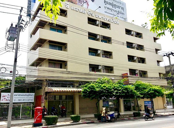 Condo · Sathon, bangkok — photo 2