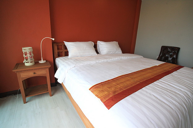 Condo · Bang Phli — photo 2