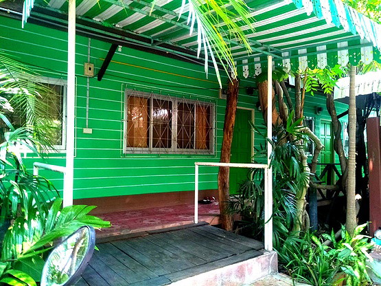 Condo — photo 2