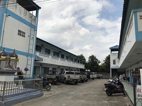 Phetchareon House - Apartment for Rent
