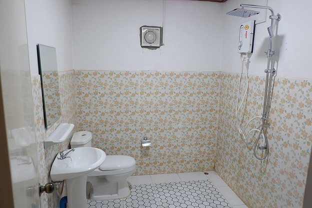 Condo — photo 5