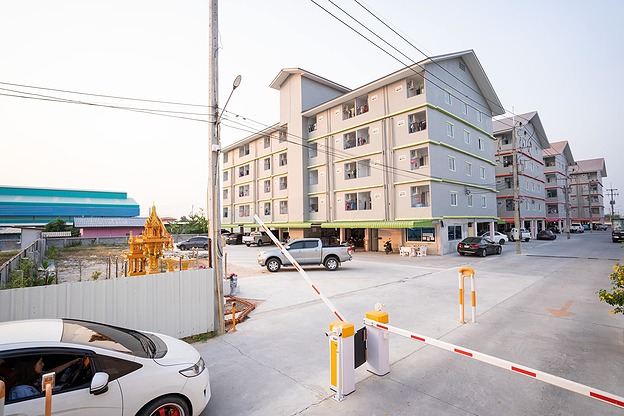 Condo · chon_buri — photo 5