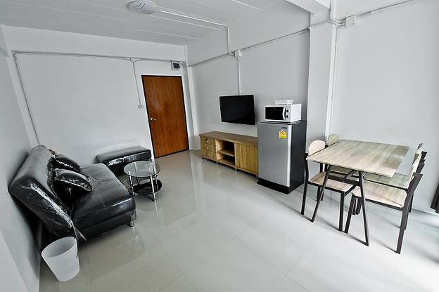 Condo — photo 5
