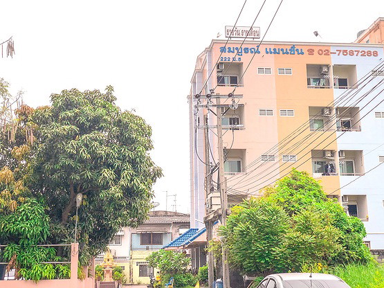 Condo · Mueang Samut Prakan — photo 3