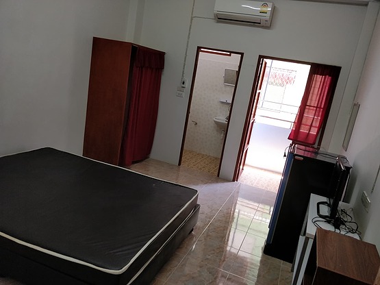 Condo — photo 2