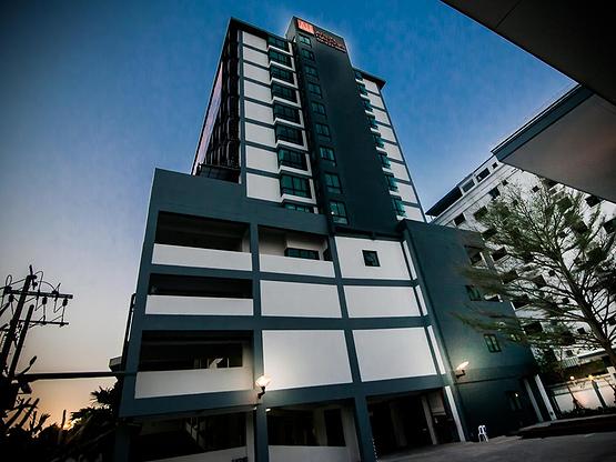 Condo · bangkok — photo 1