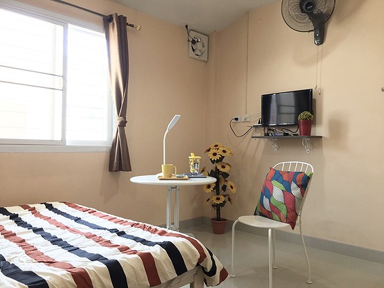 Condo — photo 2