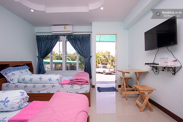 Condo — photo 2