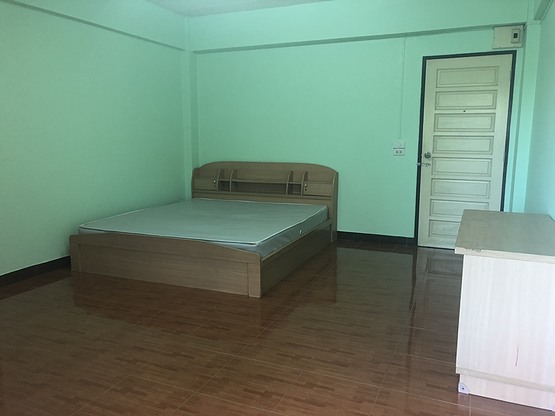 Condo — photo 5