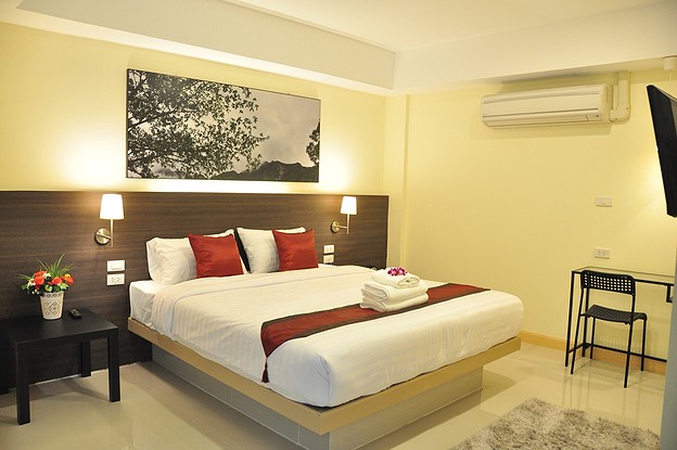Condo · Lat Krabang, bangkok — photo 1