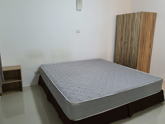 Condo — photo 2