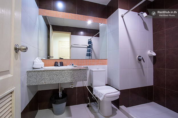 Condo — photo 5