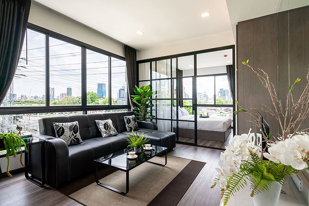 Condo · Khlong Toei, bangkok — photo 2