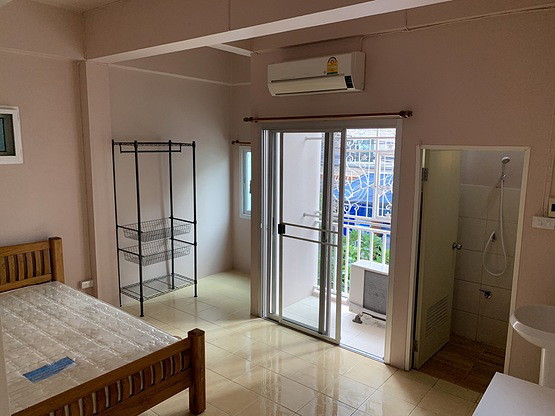 Condo · Bang Sue, bangkok — photo 5