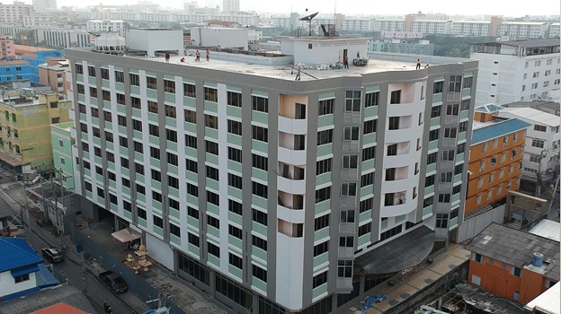 Condo · Wang Thonglang, bangkok — photo 1