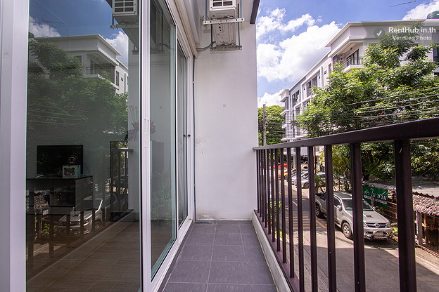 Condo · Wang Thonglang, bangkok — photo 4